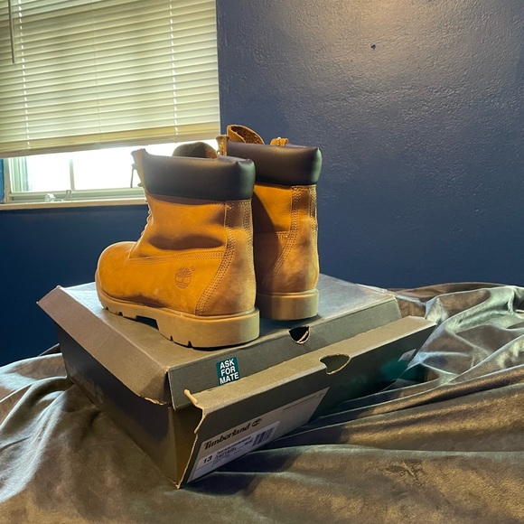 Mens Size 13 timberland tan - Picture 5 of 6